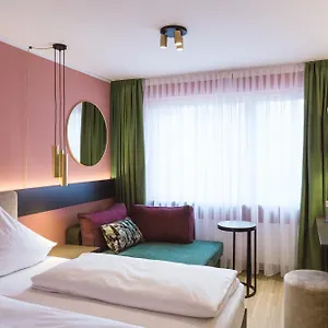 Westend 3*, Munich Germany
