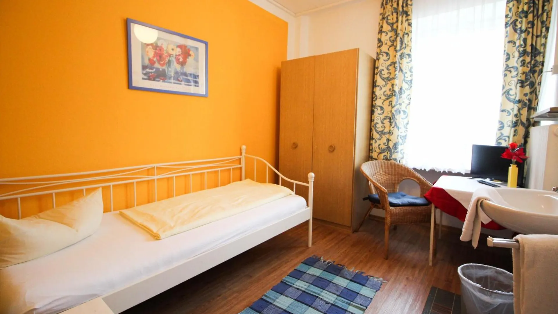 Guest house Hotel Pension Am Hauptbahnhof Munich