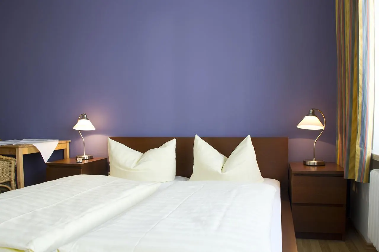 Guest house Hotel Pension Am Hauptbahnhof Munich Germany