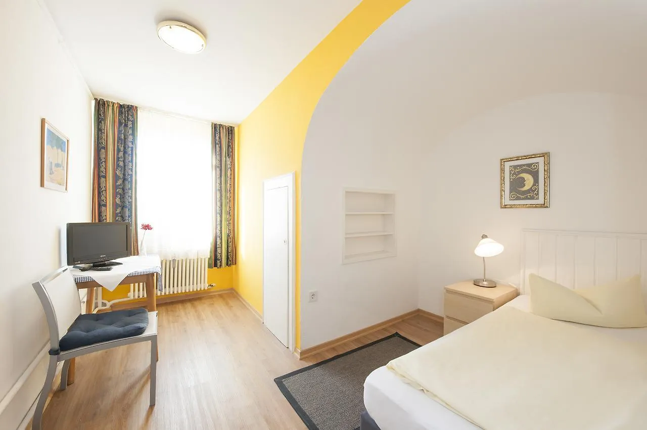 Hotel Pension Am Hauptbahnhof Munich