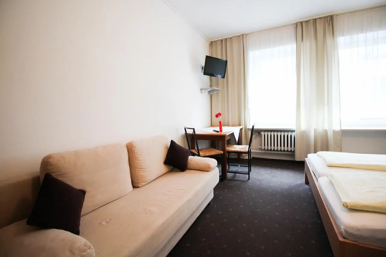 Hotel Pension Am Hauptbahnhof Munich 0*,
