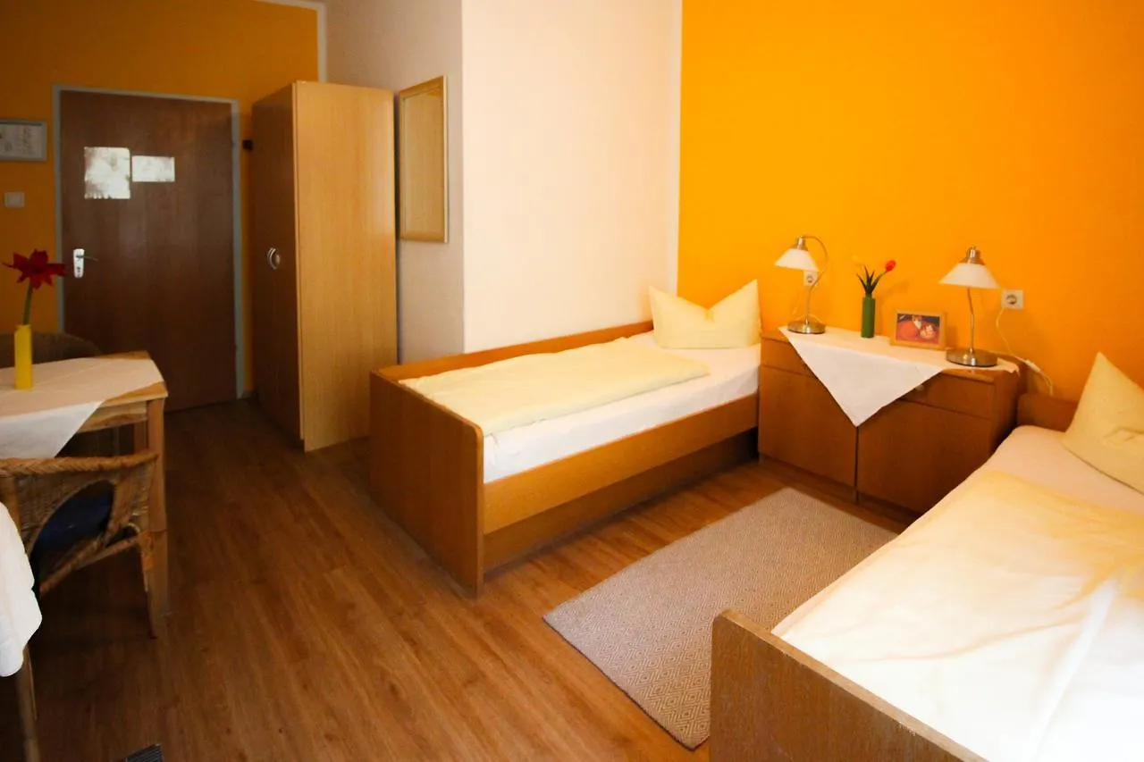 Guest house Hotel Pension Am Hauptbahnhof Munich Germany